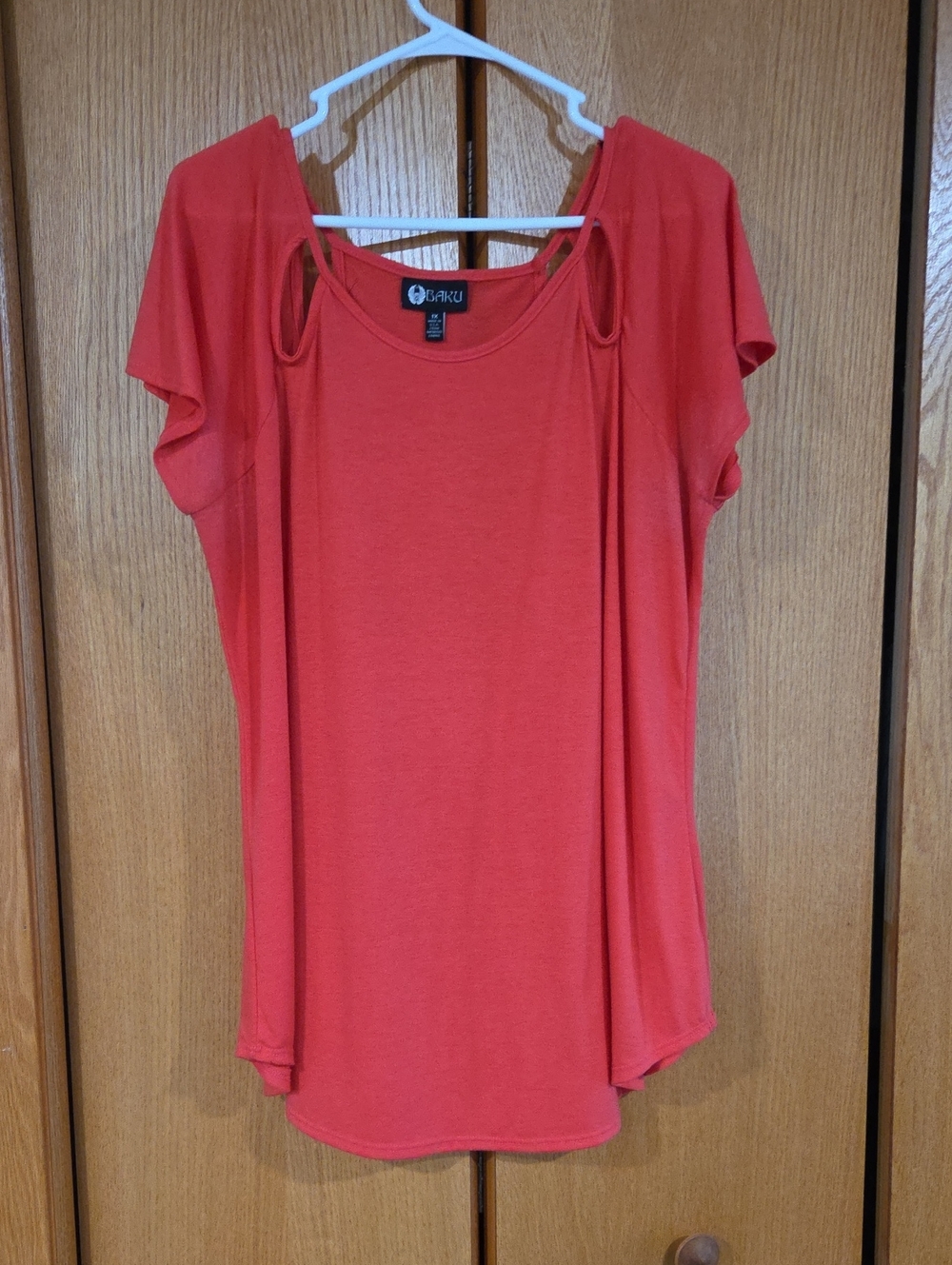 Women's Pink Short Sleeve Cutout Top